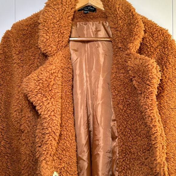 Women’s Faux Fur Coat Sz Small - Picture 5 of 7
